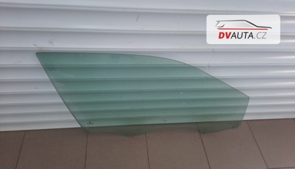 Pravé přední sklo Fabia III